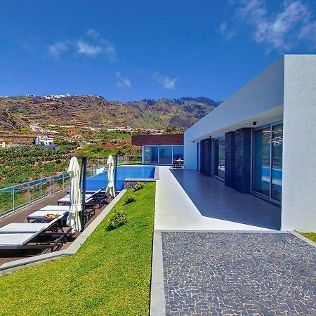Villa Blue Horizon By Lovelystay Tabua  Exterior photo